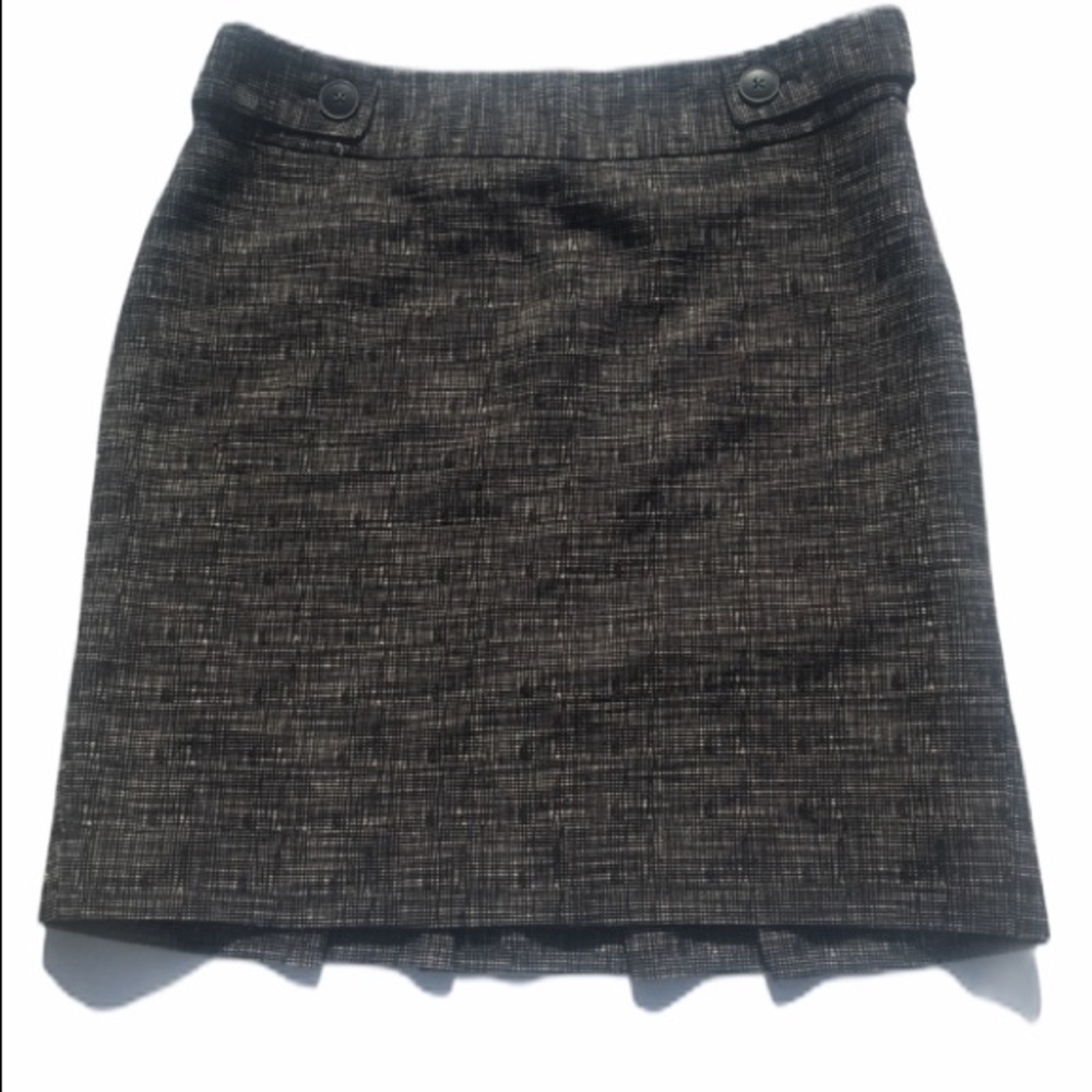 ♥️NWOT Raffaella Studio Black Tweed Skirt 4P - Picture 1 of 6